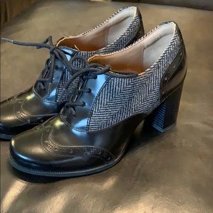 Women s Clarks Tarah Formal Shoe - Mid Heel Shoes